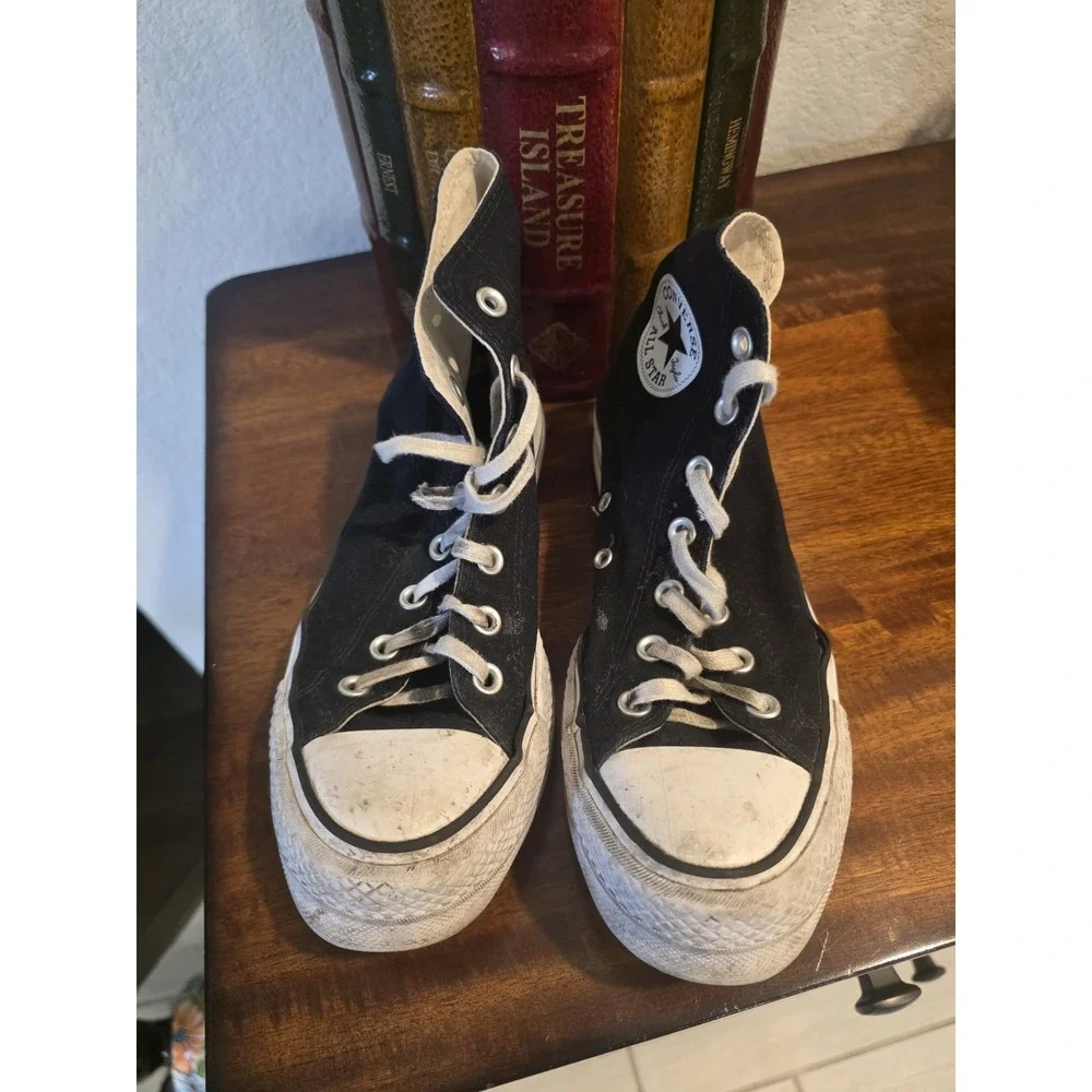 Converse Chuck Taylor All Star Women's 7.5 Black